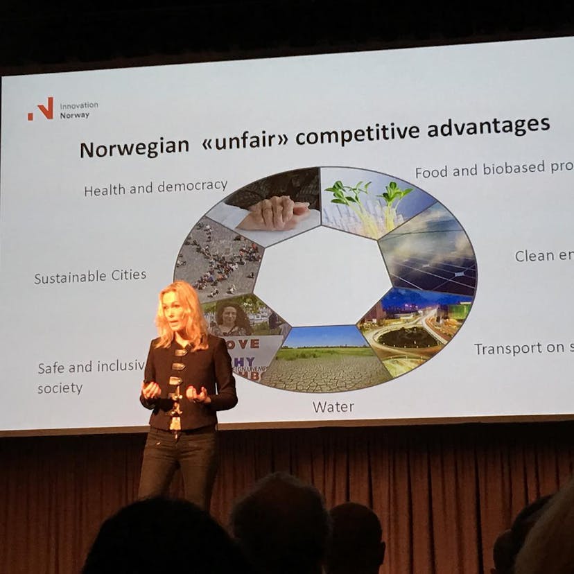 @tinteguri talking about Norwegians "unfair" advantages in the next innovation wave at #ericriesoslo